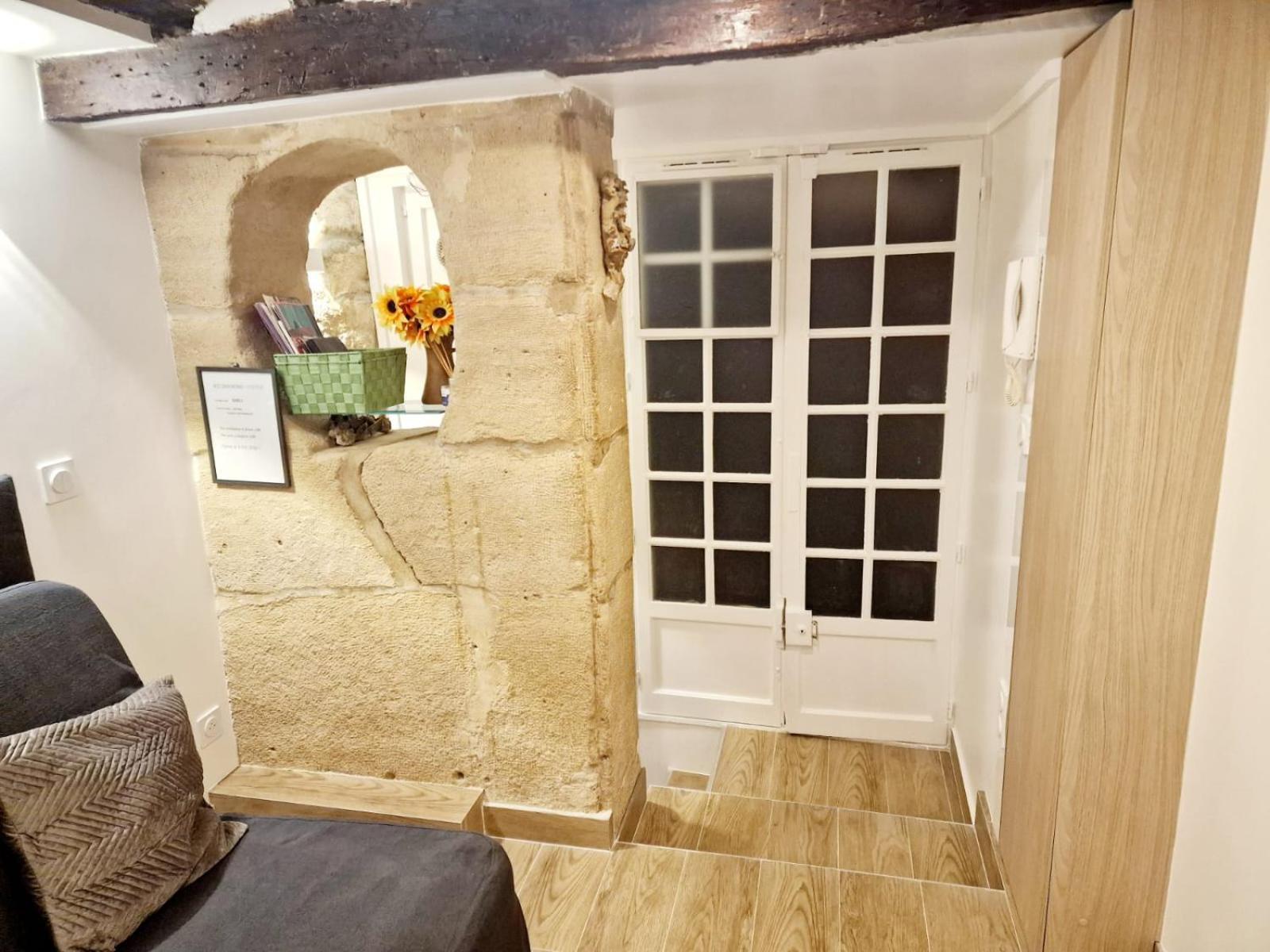 Au Coeur Du Paris. Appartement